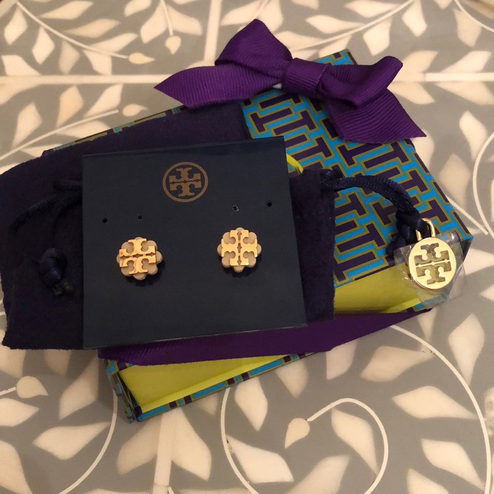 Tory Burch logo flower resin earrings